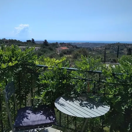 Volidiera Гостевой дом Ликсури